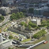 Image 7: Panoramic London Tour with Tower of London and Hever Castle