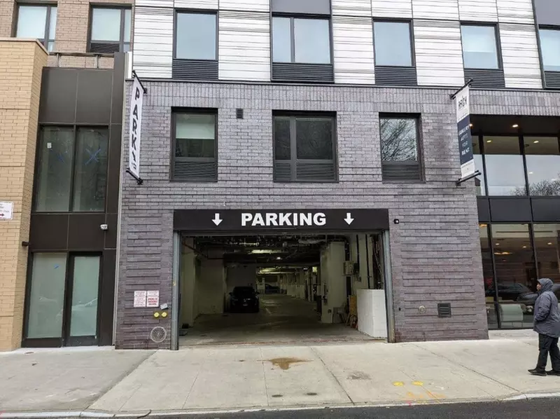 Parking at Propark - Bedford Armory Garage