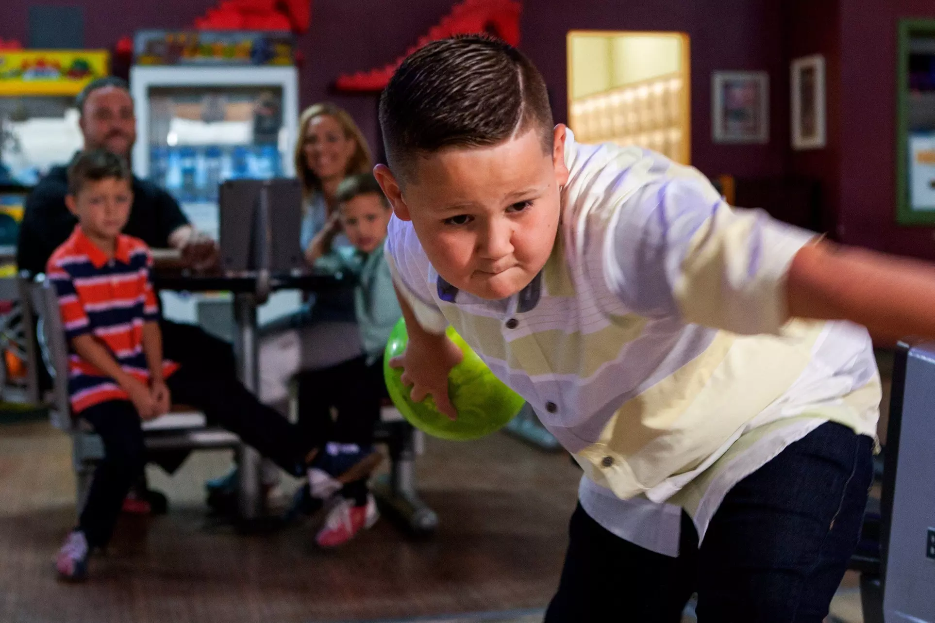 $40 For 2 Hours Of Unlimited Bowling For 4 People With Shoe Rental ...