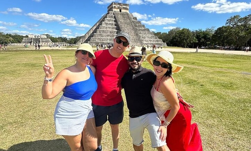 Image 5: Tour Chichen Itza 2 Cenotes Suytun and Ik-kil