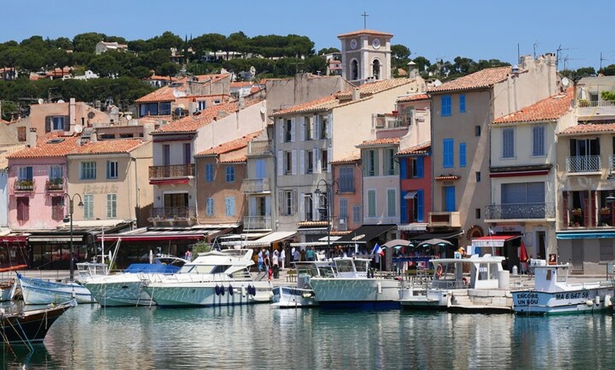 Image 5: Tour Cassis Balade en bateau et visite des grottes au départ d'Aix