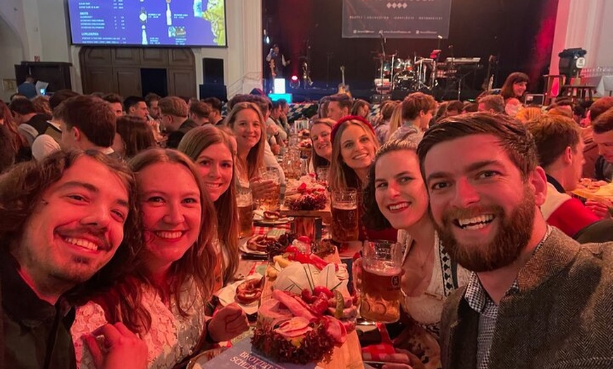 Image 6: Münchner Biertour Starkbierfest im Original Löwenbräukeller