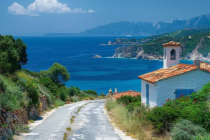 Meilleure introduction à Saint-Tropez en 2 heures avec un local - Primary Image