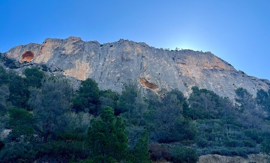 Image 6: Alicante: Cueva más alta de España con traslado incluido