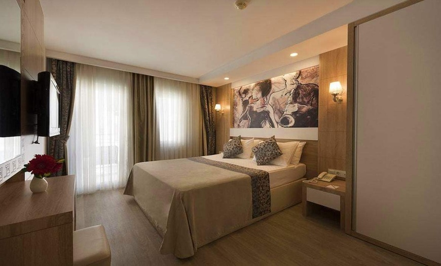 Image 6: ✈ ANTALYA AND SURROUNDING AREA | Antalya City - Sealife Family Reso...