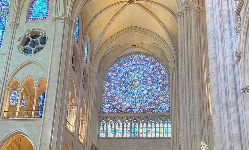 Image 5: Visite guidée intérieure en petit groupe de la cathédrale Notre-Dame