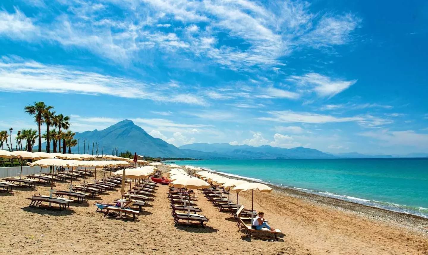 ✈ SICILE | Campofelice di Roccella - Mangia's Himera Resort 4*, 3 n...