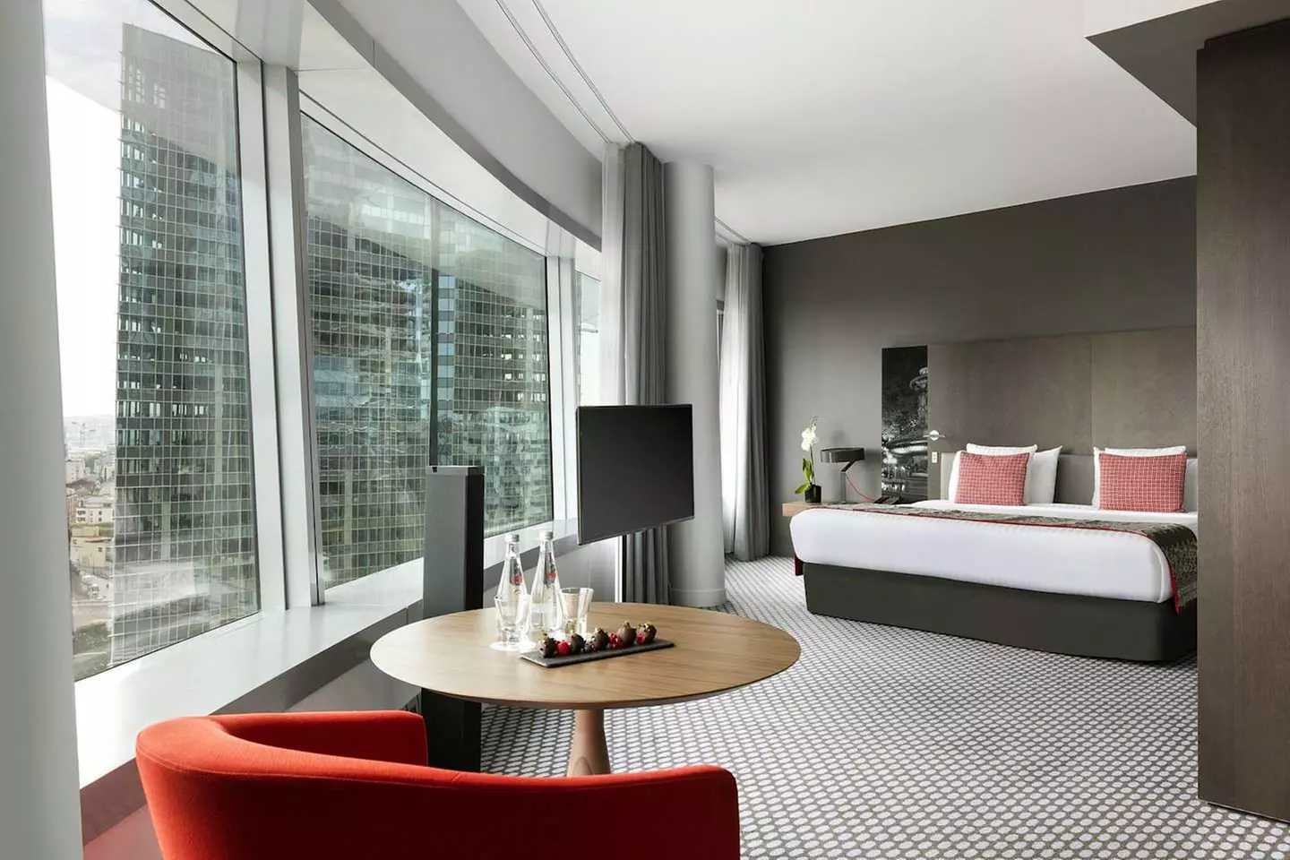 ✈ ÎLE-DE-FRANCE | Courbevoie - Meliá Paris La Défense 4*, 1 nocy