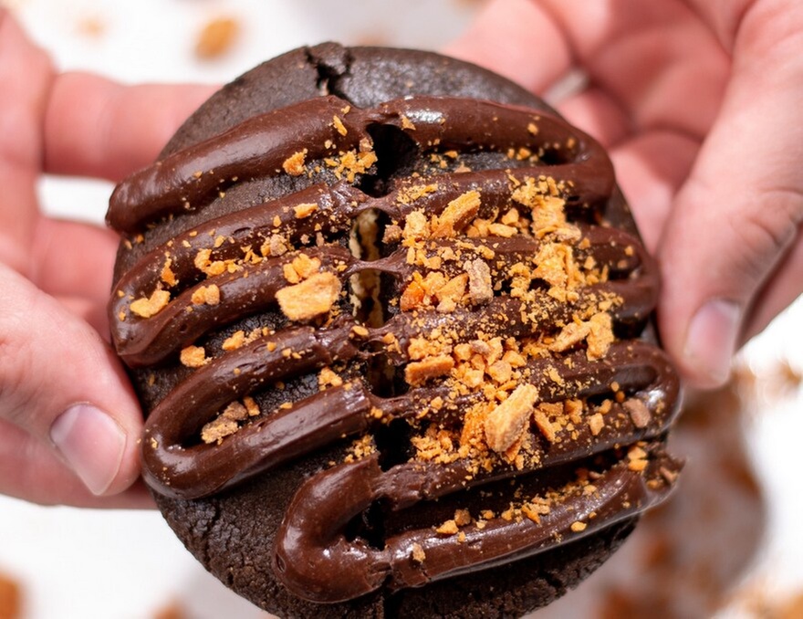 $10 For $20 Worth Of Dirty Scoops, Dirty Shakes & Stuffed Cookies