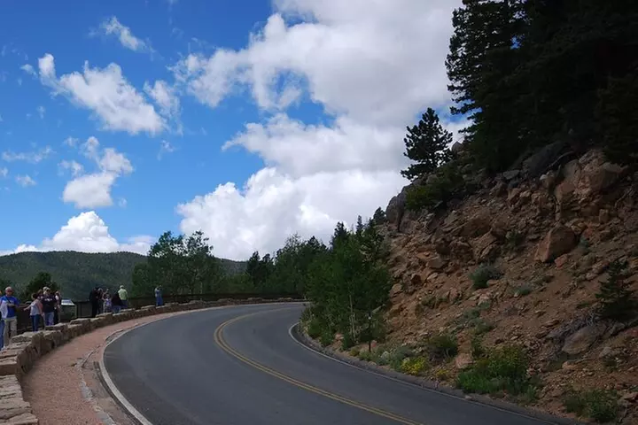 Smartphone Driving Tour b/w Breckenridge & Denver