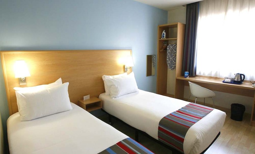 Image 15: ✈ HISZPANIA | Barcelona - Travelodge Barcelona Poblenou 1* - City b...