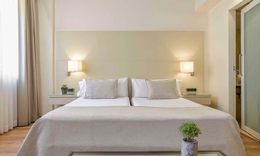 Image 4: ✈ ESPAGNE | Barcelone - Mariano Cubi Aparthotel Barcelona 4* - Cent...