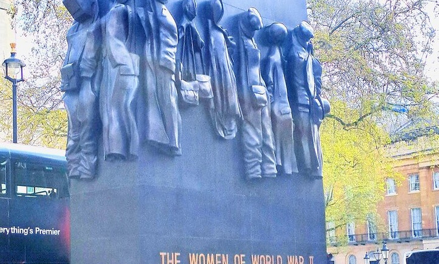 Image 14: London Special Twenty Sights One Tour