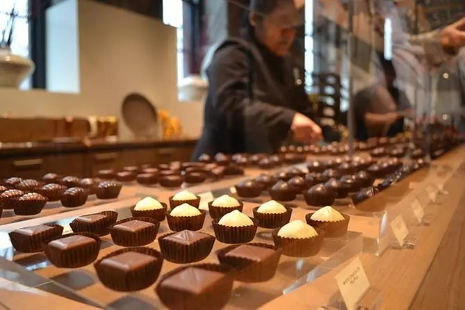 Seattle Coffee, Chocolate and Wine Tour - Primary Image