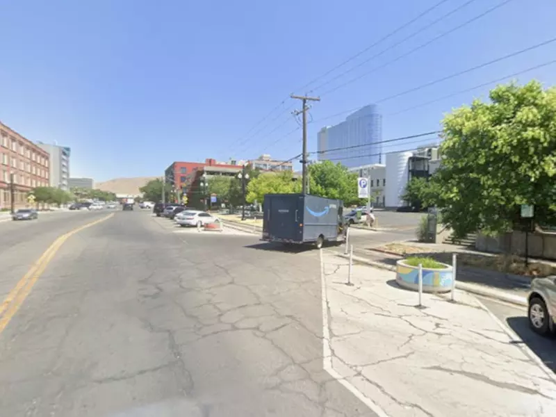 Parking at [U066] 171 W. Pierpont Ave. Lot