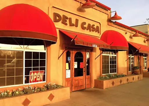 5% Cash Back at Deli Casa