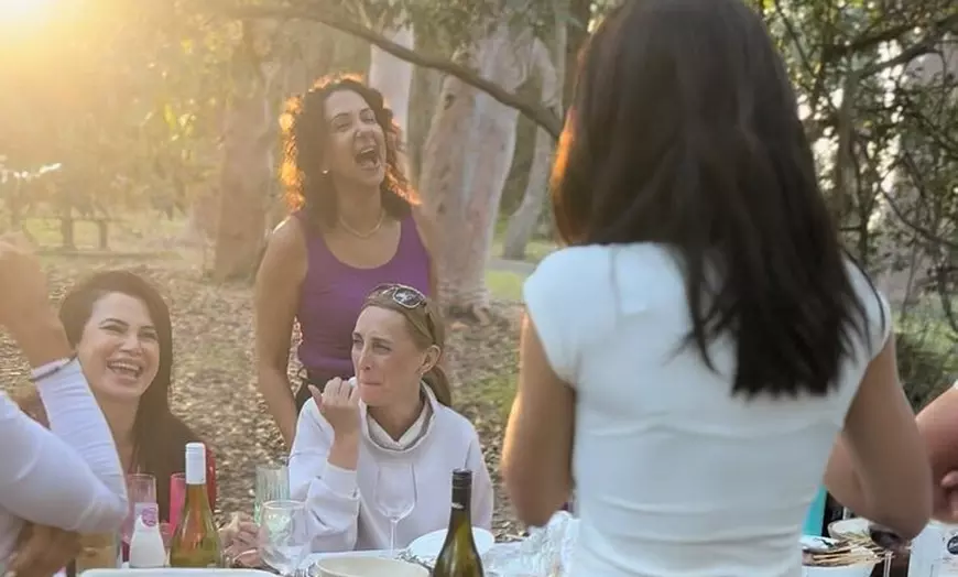 Image 2: Sydney Hunter Valley Boutique 4WD Tour with Lunch and Sunset