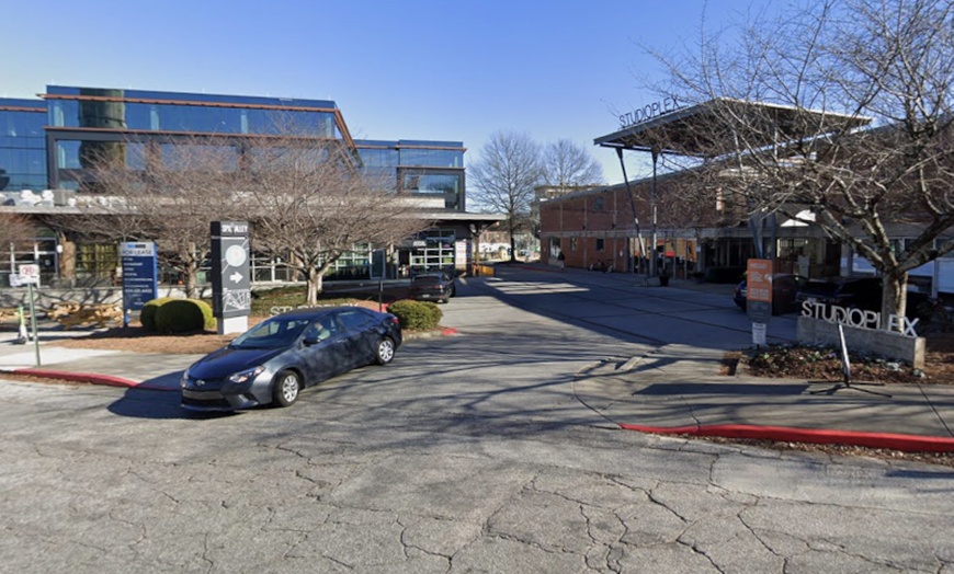 Image 2: Parking at Studioplex Lot