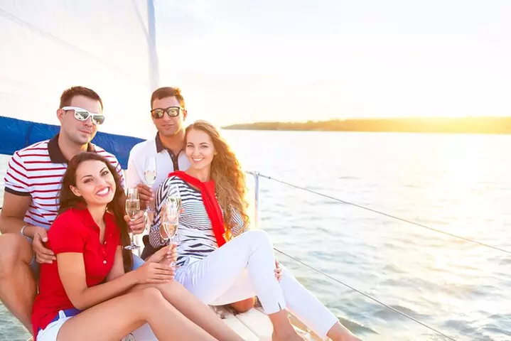 2 hours - Private Sunset Sail along Historic Bay Front - Primary Image