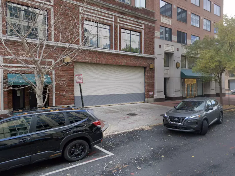Parking at 810 7th St. NW. Garage