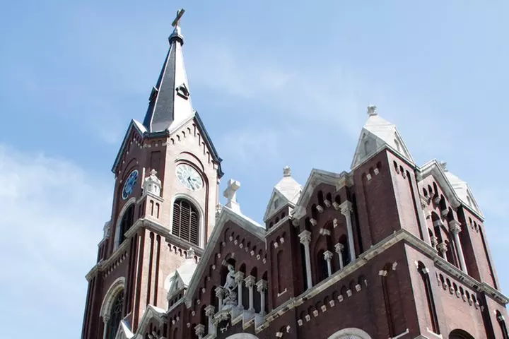 Bike Tour of Chicago's Lakefront Neighborhoods