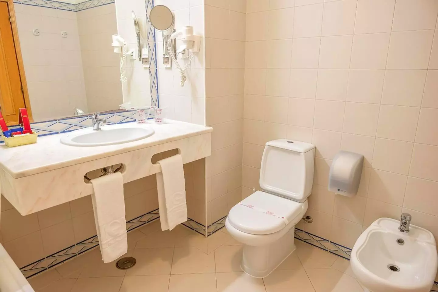 ✈ ALGARVE | Albufeira - Muthu Forte da Oura Apartment Hotel 5*, 2 n...