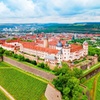 Image 8: Frankfurt nach Würzburg Schlösser, Weinberge und barocke Pracht