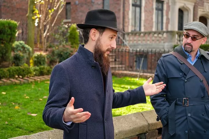 Hasidic Brooklyn Walking Tour - Second Medium
