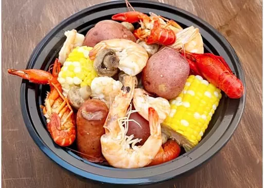 5% Cash Back at Beach Avenue BBQ