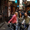 Image 5: Famous Melbourne City Bike Tour