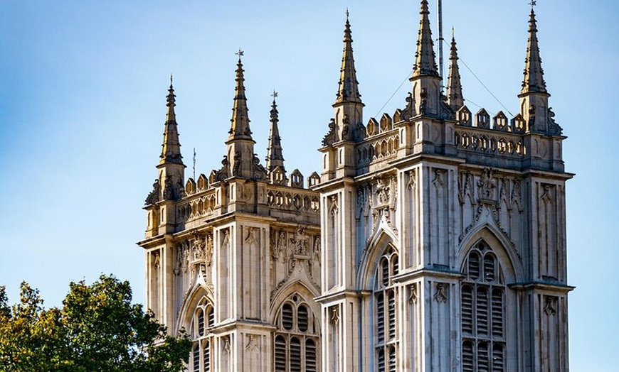 Image 6: London's Top Sights and Landmarks Tour with Blue Badge Guide