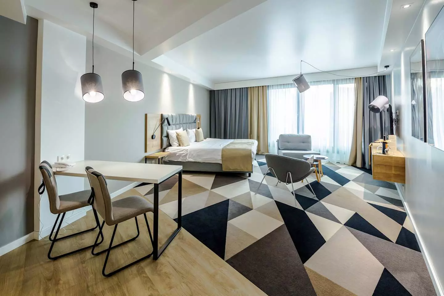 ✈ POLEN | Krakau - Aparthotel Lwowska 1 4*, 2 nachten - Spa