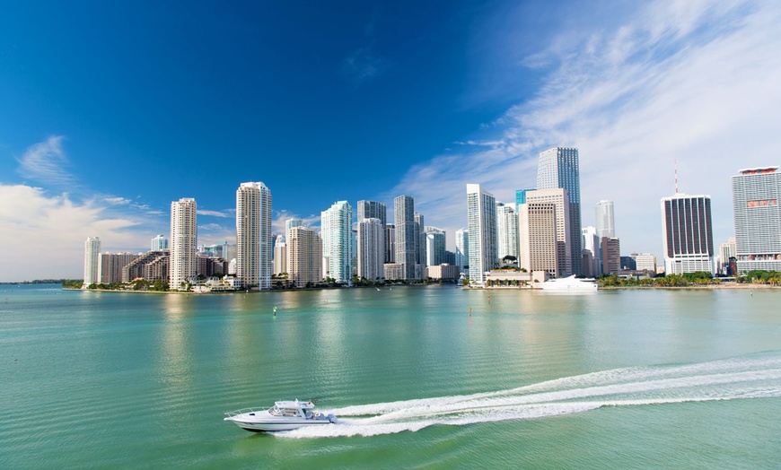 Image 18: ✈ ETATS-UNIS | Miami - Kimpton Epic Hotel 5* - Piscine en rooftop
