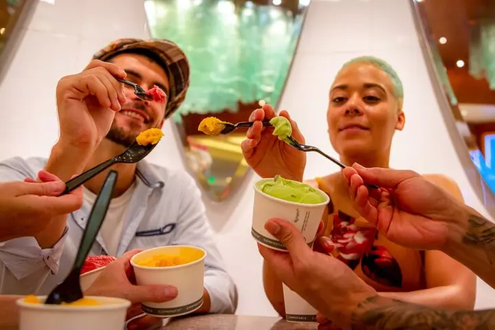 Best Bites on The Las Vegas Strip: A Traveler's Guide to Sin City