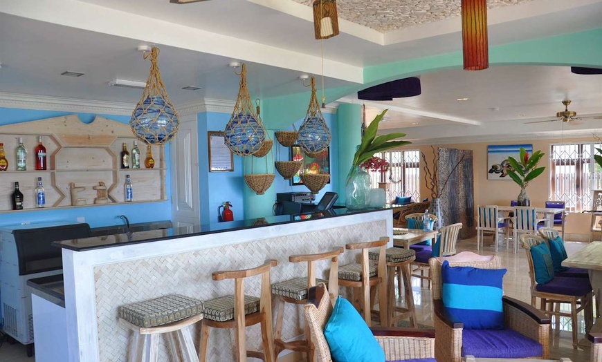 Image 11: ✈ SEYCHELLES | La Digue - Le Relax Beach House 3* - Bord de mer