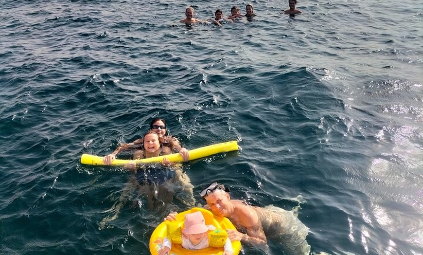 Image 22: Plan Familiar y un Día a Bordo con una Familia Navegante