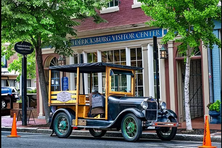 Historic Fredericksburg Tours in a Fully Restored Model A Car - Primary Image