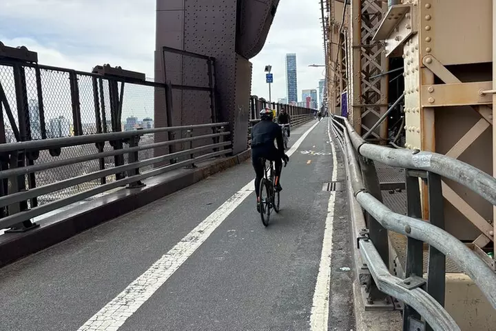 BQE Bike Tour, Brooklyn Queens Experience - Second Medium