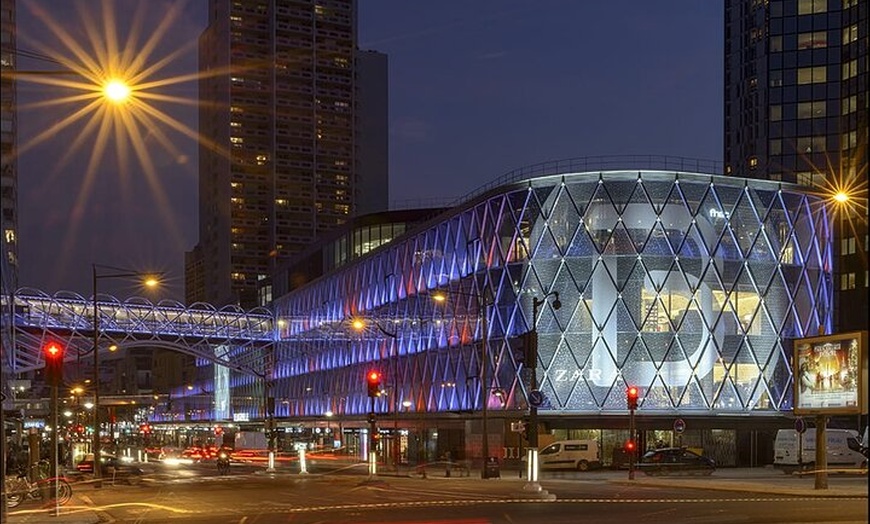 Image 13: Musée du Quai Branly et shopping à Beaugrenelle Paris