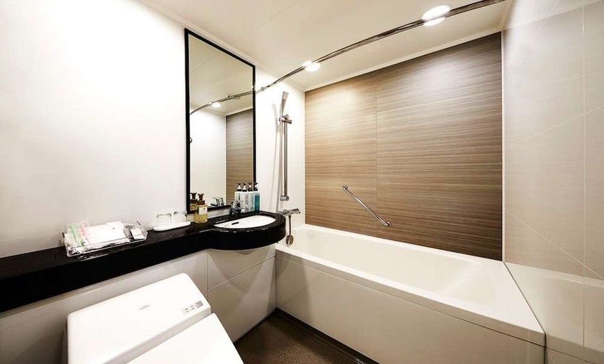 Image 8: ✈ JAPON | Tokyo - Asakusa View Hotel 4*, 3 nuit - Piscine intérieure