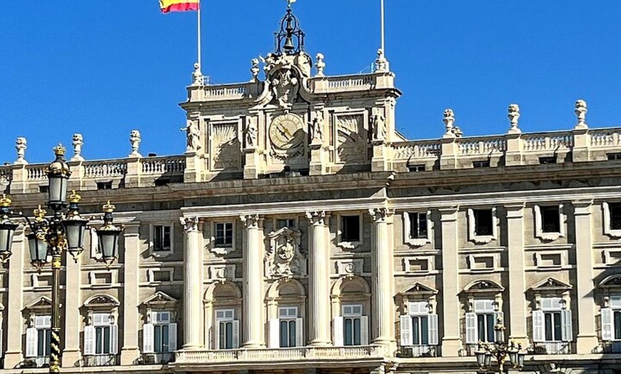 Image 45: Visita guiada a pie exclusiva guiada por la Ciudad Vieja de Madrid