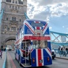 Image 8: London: Great British Afternoon Tea Bus Tour