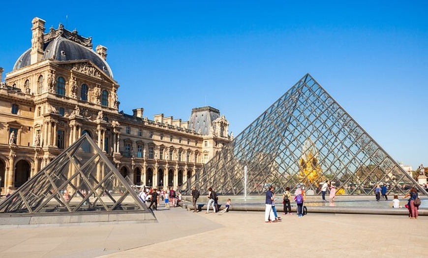 Image 7: Excursion privée d'une journée à Paris City de 8 heures avec Guide ...