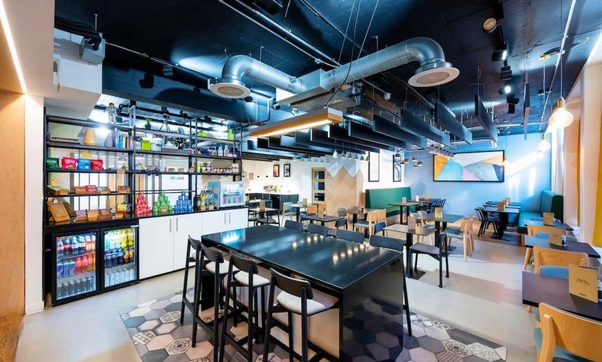 Image 9: ✈ GROßBRITANNIEN | Liverpool - Staycity Aparthotels Liverpool Water...