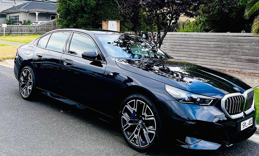 Image 8: Private Transfer CBD to Melbourne Airport (Sedan, SUV, or Van)