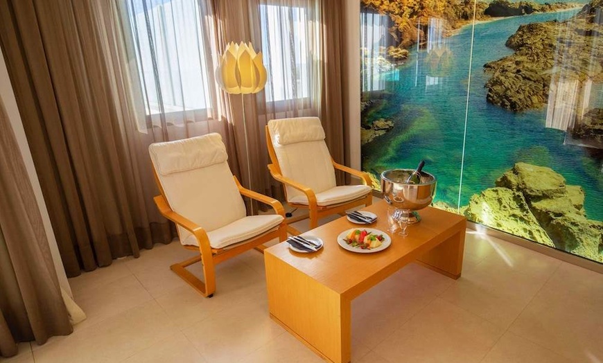 Image 8: ✈ FUERTEVENTURA | Tarajalejo - R2 Bahia Playa Design Hotel & Spa - ...