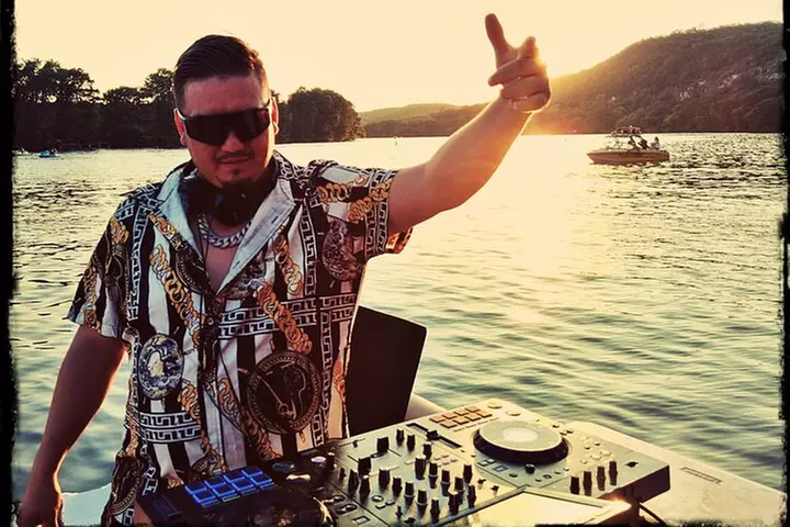 Lake Austin Party Cove Experience