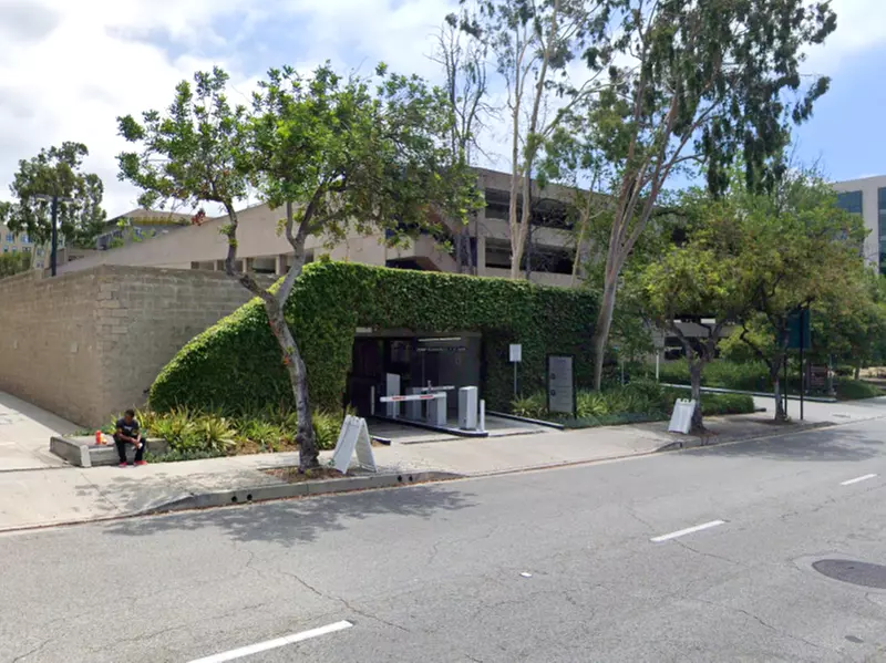 Parking at 150 E. Colorado Blvd. Garage - RV Parking