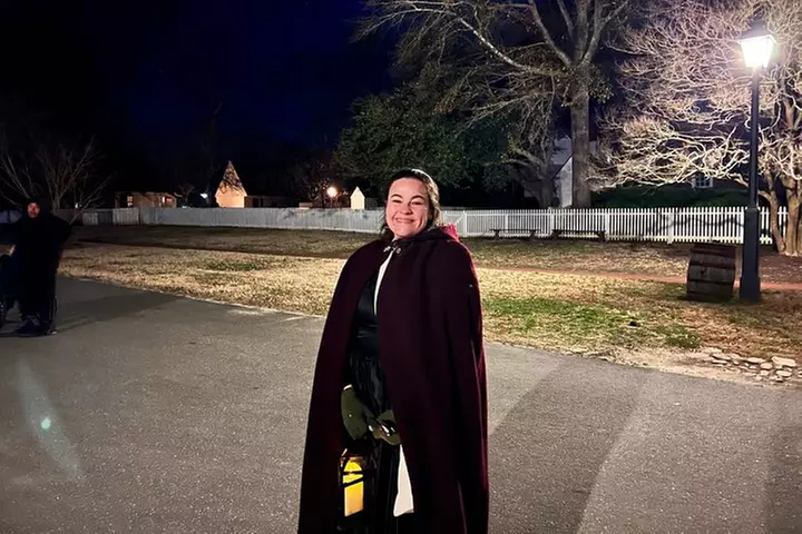 Williamsburg Ghosts, Witches and Pirates Tour