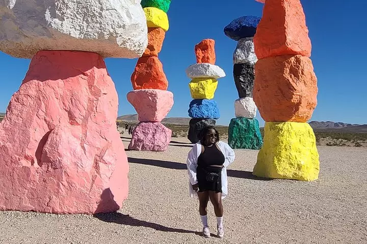 California Desert, Seven Magic Mountains and Las Vegas Sign